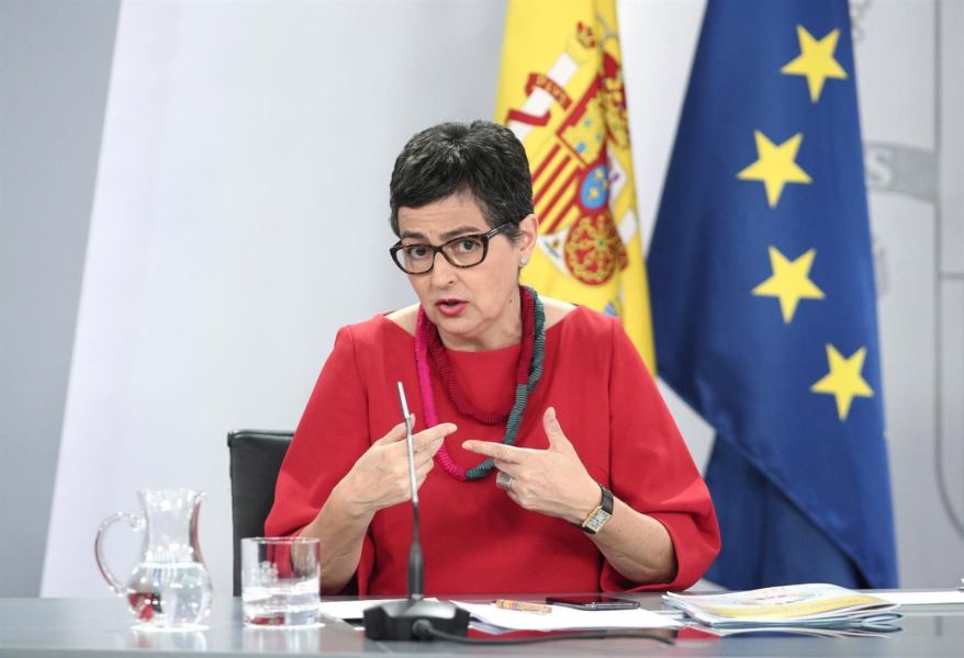 رئيس الحكومة الإسبانية يتجه لعزل وزيرة الخارجية بسبب المغرب