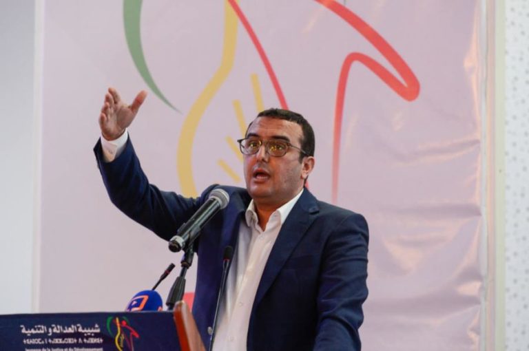 أمكراز: حزب الاستقلال هو السبب في احتجاجات 20 فبراير