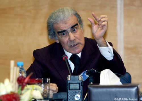 الجواهري يصدر كبسولة تعليمية حول استخدام الشيكات