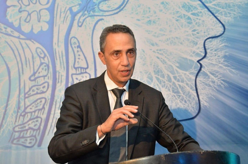 بروفيسور يكشف خطورة الوضع الوبائي ويتحدث عن السلالة الأكثر انتشارا في المغرب