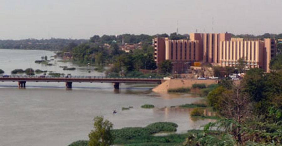 المغرب يستثمر 3,3 ملايير دولار في عاصمة النيجر بمشاريع ضخمة (لو فيغارو)