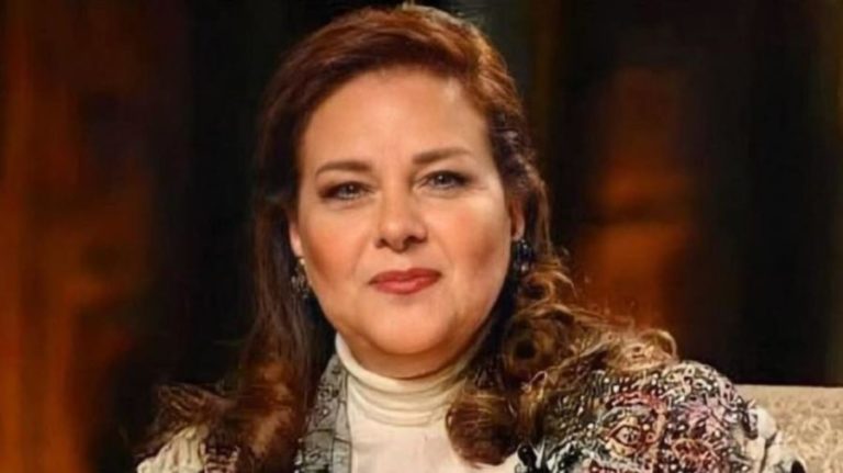 كورونا تخطف روح الفنانة دلال عبد العزيز