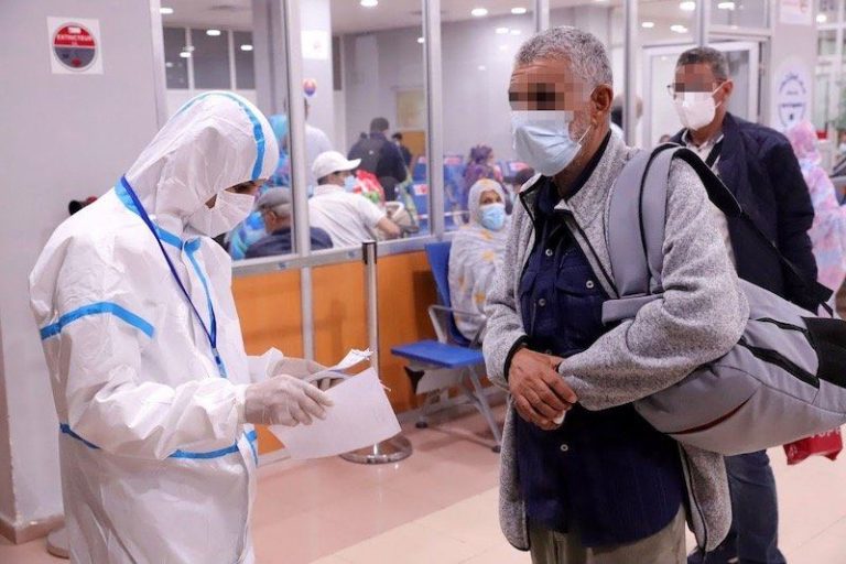 فرنسا تدرج المغرب على القائمة الحمراء لوباء كوفيد-19 وتفرض شروطا على المسافرين إليها
