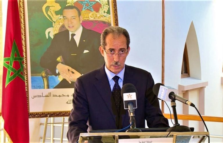 عاجل .. النيابة العامة تفتح تحقيقا في فيديو يُظهر مرشحا يوزع المال مقابل الأصوات