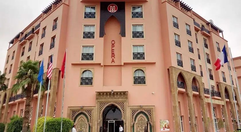 طرد 700 مستخدم من طرف فنادق الشعبي تصل العثماني