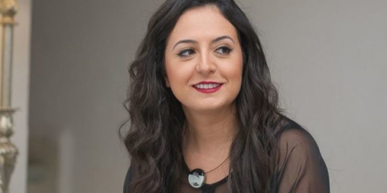 الموت يفجع فنانتين مغربيتين