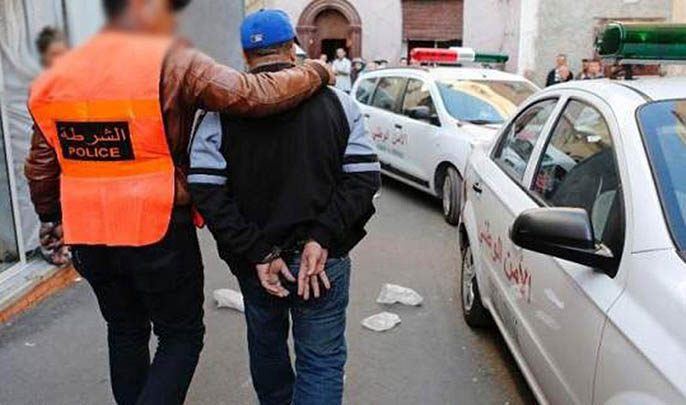 إعتقال شخصين بسبب تصوير تصويتهما داخل المعزل بأكادير