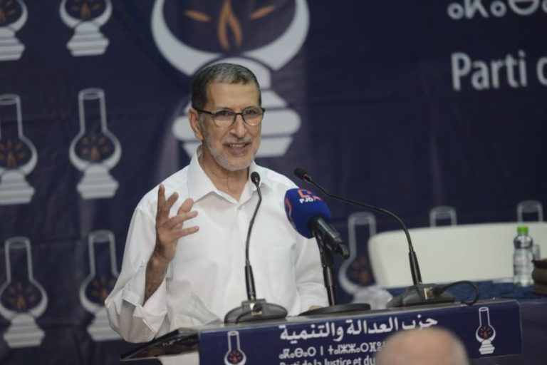 قيادة البيجيدي “قولبت” المغاربة بـ”إستقالتها”