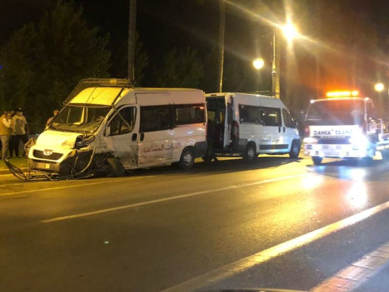 طنجة.. حادث اصطدام مروع يرسل “مخزنية” للمستعجلات