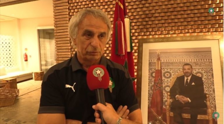بالفيديو.. خاليلوزيتش ولاعبي المنتخب يحكون لحظات الرعب التي عاشوها بغينيا