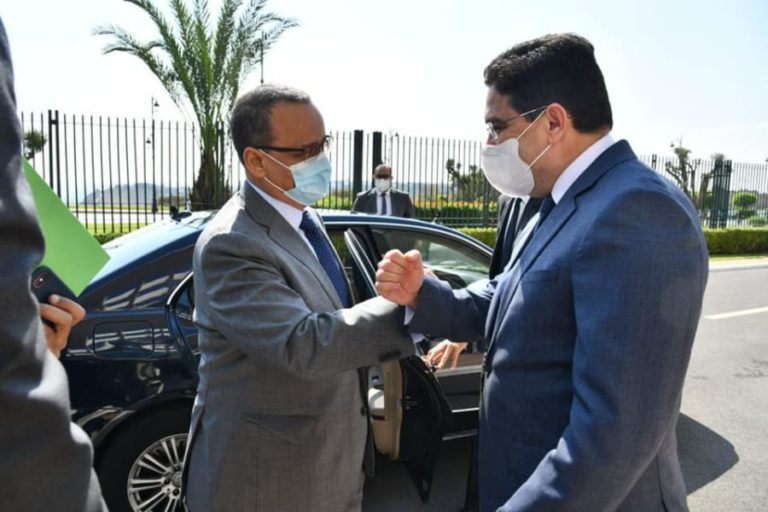 العجلاوي يُعَدِّدُ خلفيات زيارة ولد الشيخ للمغرب بعد تصريحات تبون