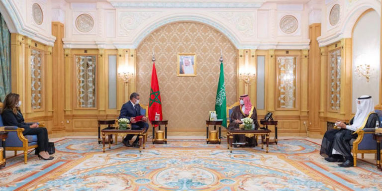 أخنوش يسلم ولي العهد السعودي رسالة خطية من الملك محمد السادس