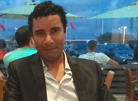 كمال ازنيدر