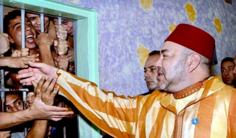 الملك يُصدر عفوًا على مئـــات الأشخاص