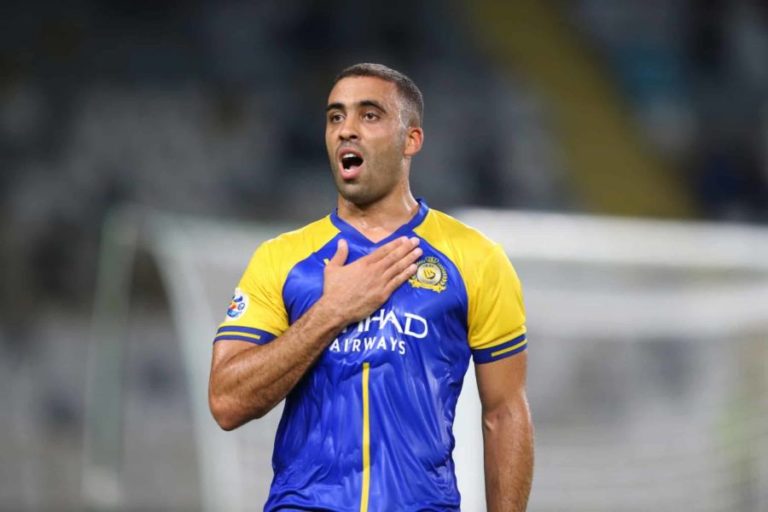 حمدالله يقطع الشك باليقين حول عودته لنادي النصر السعودي (وثيقة)
