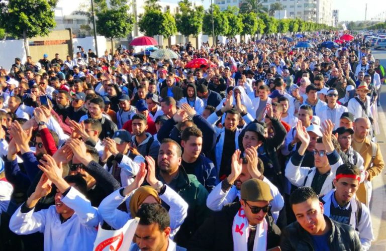 أساتذة الثانويات يضربون لثلاثة أيام ويلوِّحون بمزيد من التصعيد