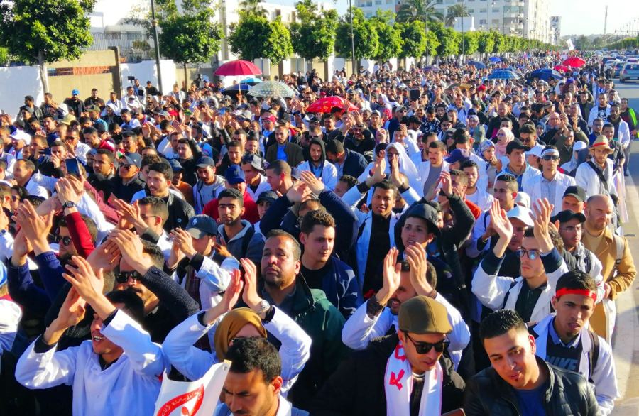 أساتذة الثانويات يضربون لثلاثة أيام ويلوِّحون بمزيد من التصعيد