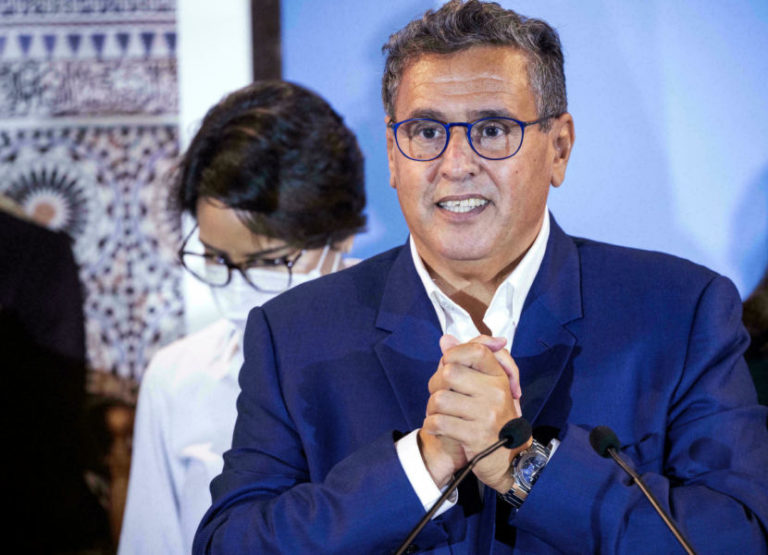 أخنوش: أي دار دقّيتي عليها غتلْقى “أوميكرون”