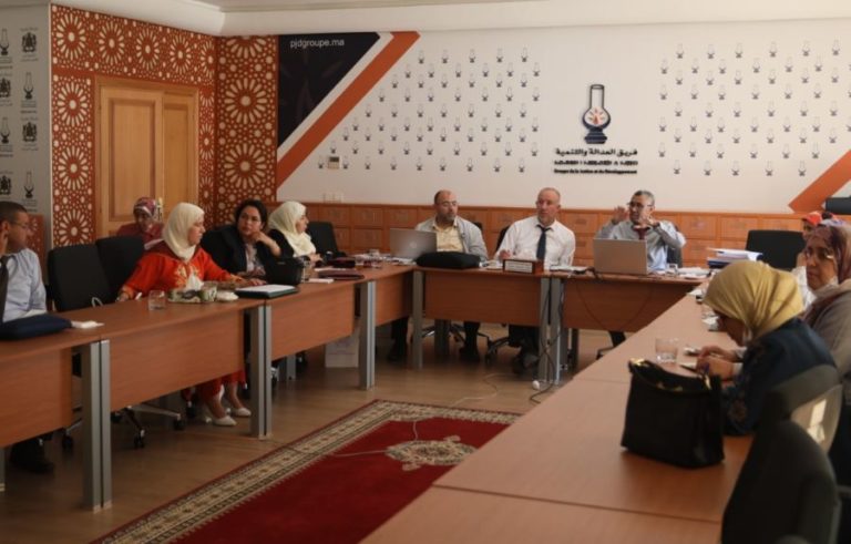 “البيجيدي” ينتفض ضد “انتقائية” تنزيل التدابير الاحترازية لكورونا