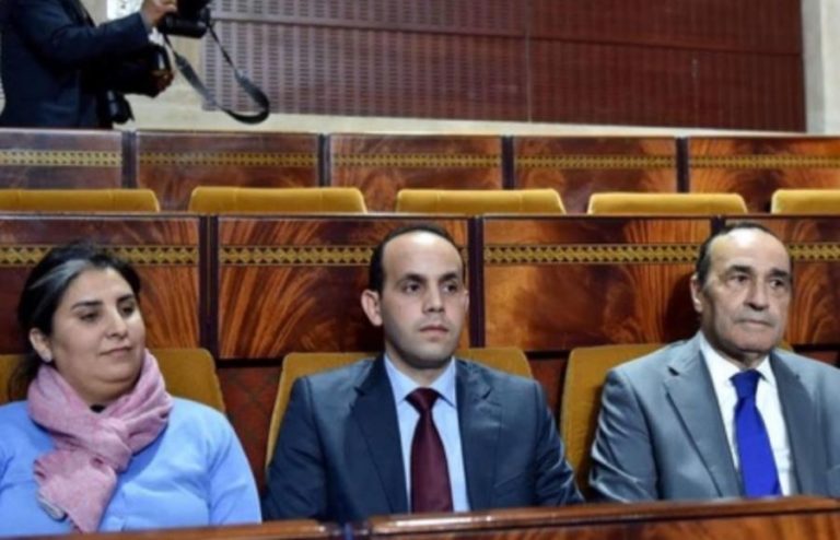 “تلميذُ” لشكر ينسحِبُ من مُنافسَتِه على الكِـتابة الأولى