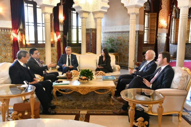 بـوريطة يتباحثُ مع المبعوث الشخصي للأمين العام للأمم المتحدة إلى الصّحراء المغربيّة