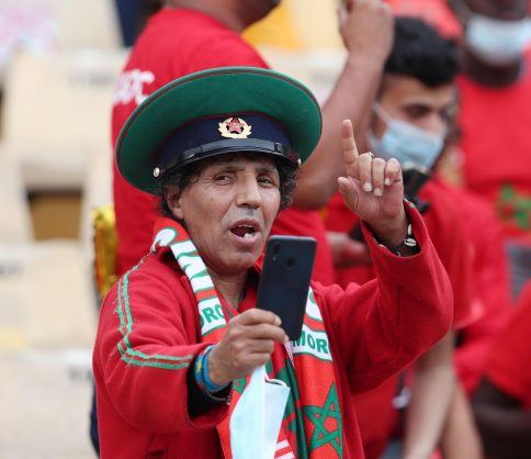 ”الظلمي“ جالبُ حظّ أم نذيرُ شؤم ! يـجرُّ اتهامات بـ”التنمر” على “لاماب”