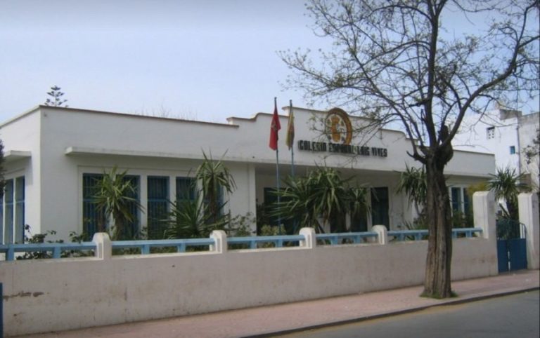 إصابات كورونا تغلق مدرسة إسبانية بالعرائش