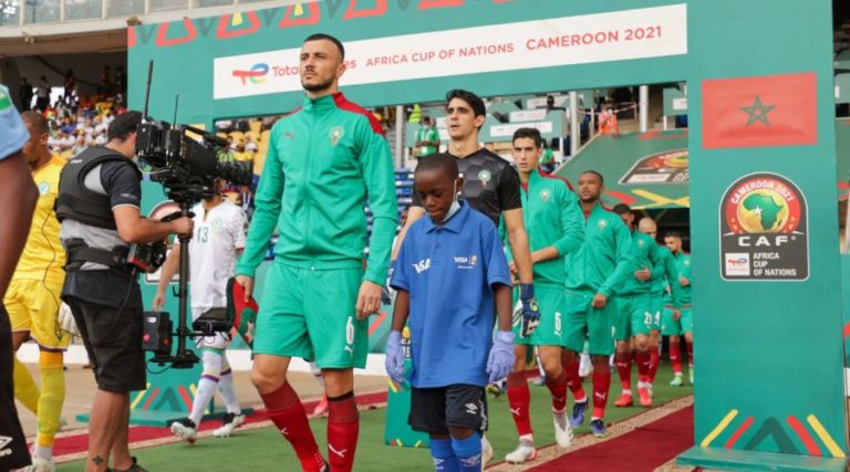 الكشفُ عن الحَكَم الذي سيقودُ مباراة المُنتخب المغربي و نظيرِه المَصْري