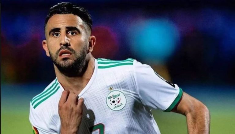 رياض محْرز يُوجِّه رسالةً للجزائريين بعد الإقصاء من “الكان”