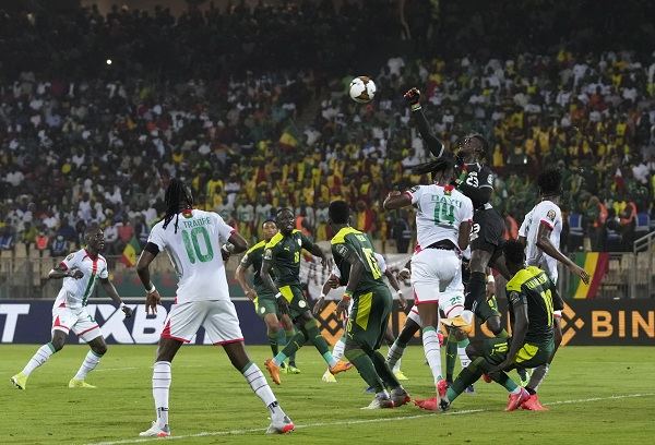 السنغال أولُ المُتأهلين إلى نهائي كأس إفريقيا