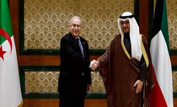 الكويت تُخيِّبُ آمــال الجزائر و الأخيرة تُضلِّل (وثائق)