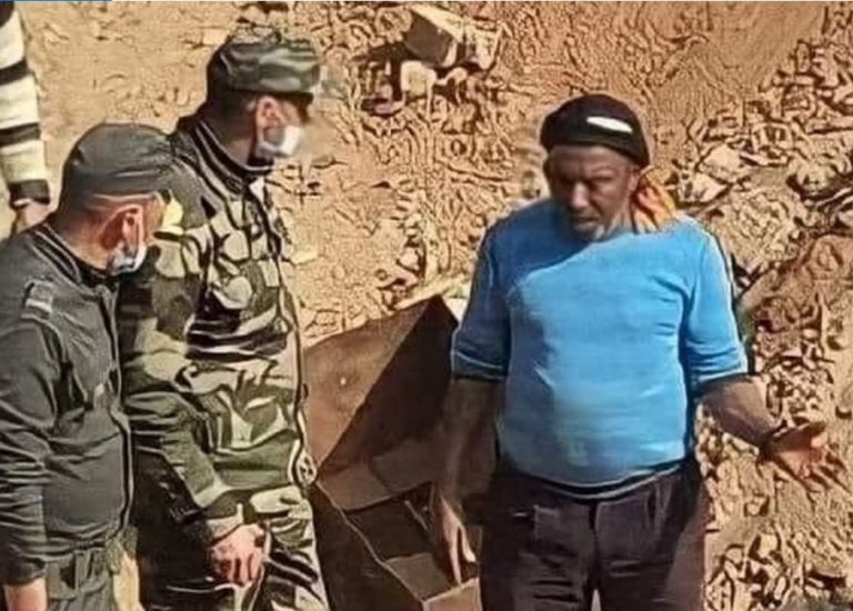 من يكون “عمي عليّ الصحراوي” الذي يقود أعقد مراحل إنقاذ ريان