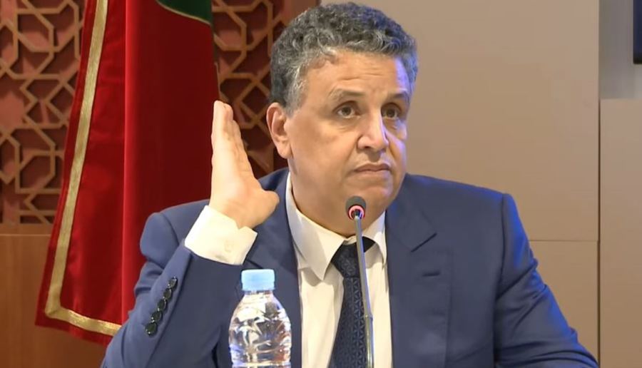 توتر العلاقات بين وهبي وهيئة المحامين يلج البرلمان