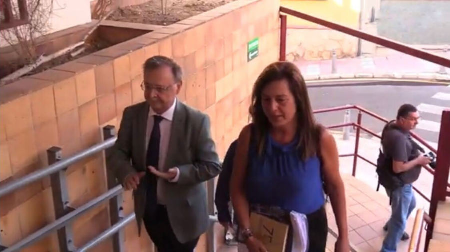 جريمةُ خرق قانون ترحيل قاصرين مغاربة تجُـرُّ نائبة رئيس حُكومة سبتة للتحقيق