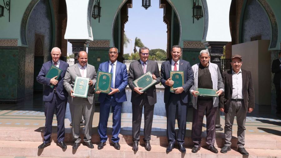 لأول مرة.. أخنوش يُعلِّق على “زيادة” 25 درهم في أجور الموظفين