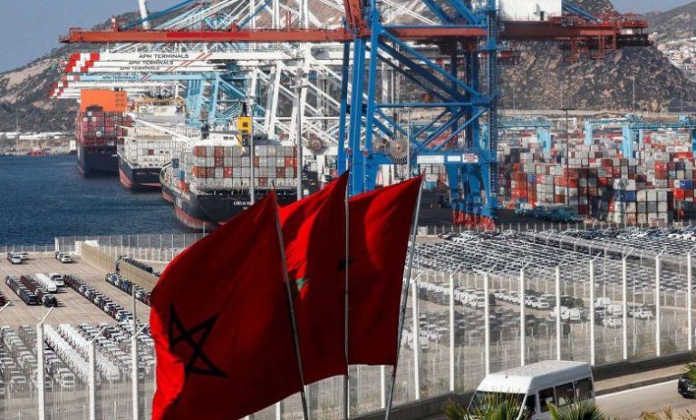التّشجيع على الإستثمار بالمغرب بين العدالة المجالية و البنية الإدارية