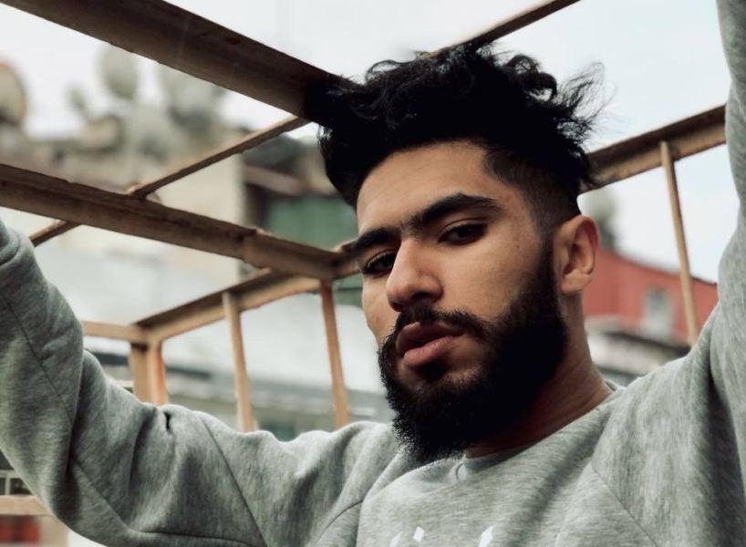 تفاصيل منع الأمن بمطار محمد الخامس طوطو من مُغادرة المغرب