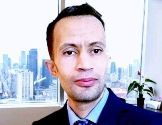 حكومة رجل الأعمال تتمعن في تحقير لغة الشعب