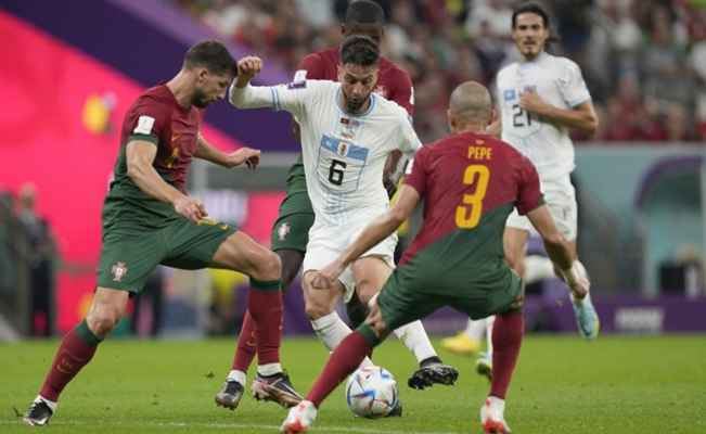 البرتغال يحسمُ التأهل إلى الدور الثاني من كأس العالم بعد الفوز على الأوروغواي