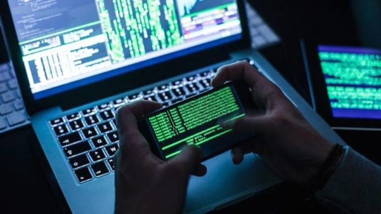 إدارة الدفاع الوطني تحذر من ثغرة أمنية خطيرة
