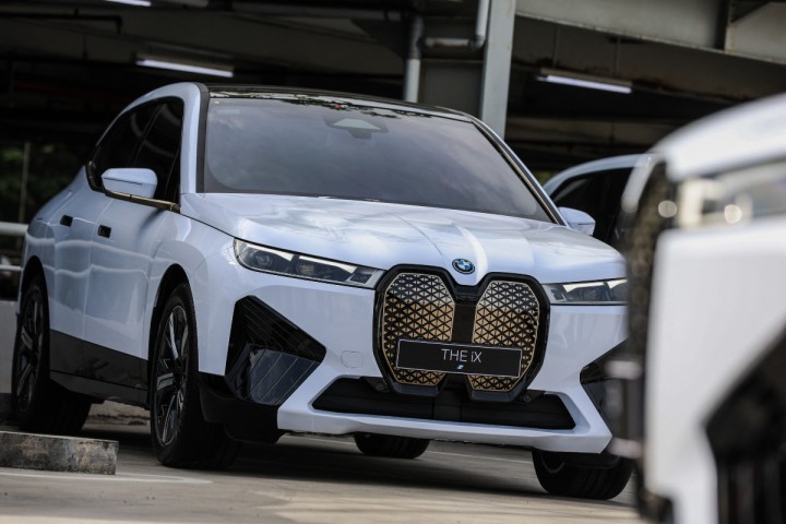 تحقيق يورط ”BMW” و ”Renault” في فضيحة بيئية بالمغرب