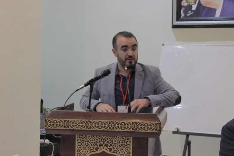 أبرون يكشف النقطة التي أفاضت الكأس خلال اجتماع ”صفعة” الإستقلال
