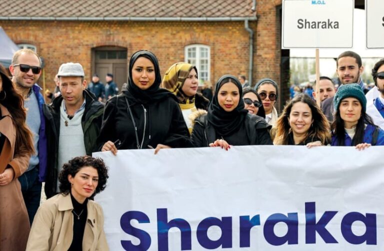 من بينهم مغاربة.. مؤثرون وأكاديميون ومثقفون عرب يحلون بإسرائيل في زيارة ”تضامنية” (صور)
