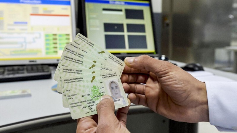 الحركة الشعبية تطالب بإدراج “تيفيناغ” في البطائق الوطنية