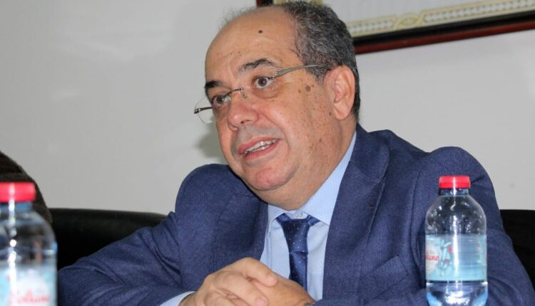 “الاستقلال” يجمد عضوية دانييل