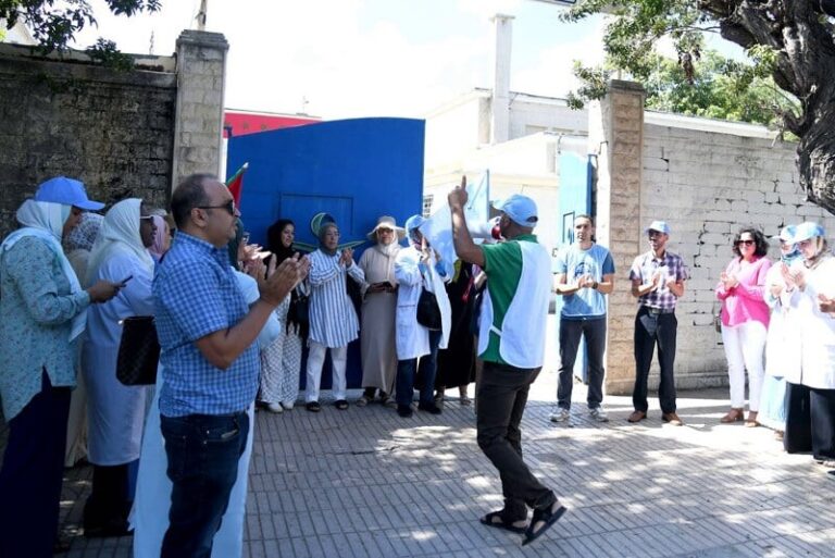 إضرابات ووقفات احتجاجية.. الشغيلة الصحية تصعد في وجه أيت الطالب