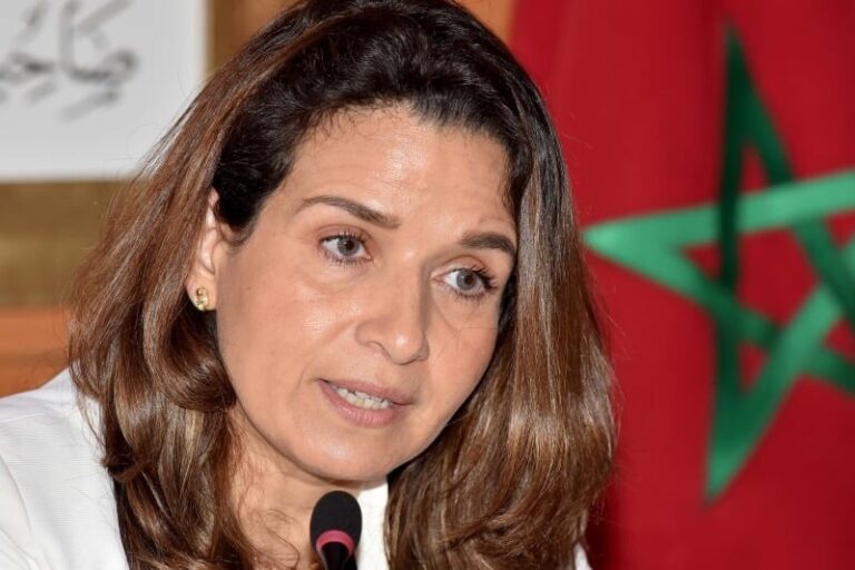 بعد فضيحة القبلة.. “البيجيدي” يستدعي بنعلي للمساءلة