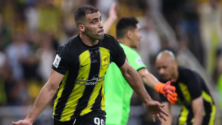 حمد الله يفاجئ الاتحاد ويرفض عرضا “فلكي” في الدوري السعودي