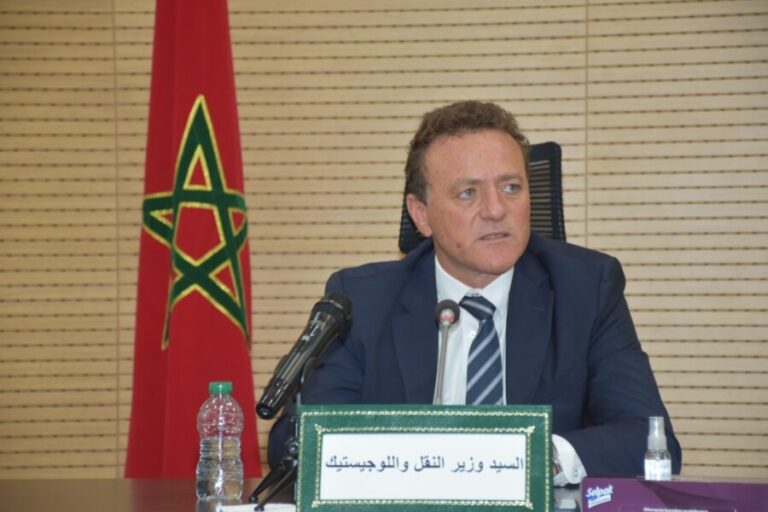 اتهامات لمسؤولة بوزارة عبد الجليل بالاعتداء الجسدي على موظفة