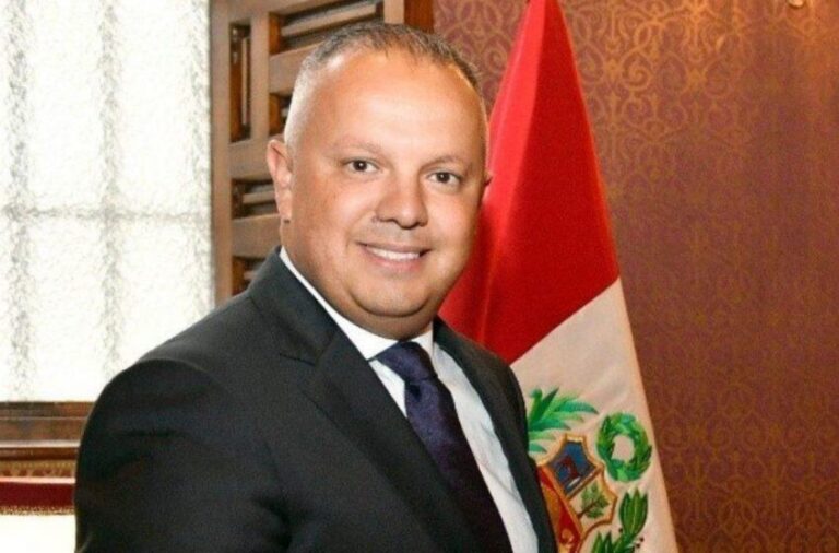 سفير المغرب بالبيرو وبوليفيا يبرز خصوصيات المبادرة الأطلسية وأثاره على التنمية بدول الجنوب